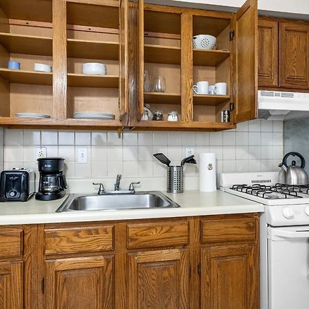 Appartamento Boutique 1Br W Unique Charm Filadelfia Esterno foto