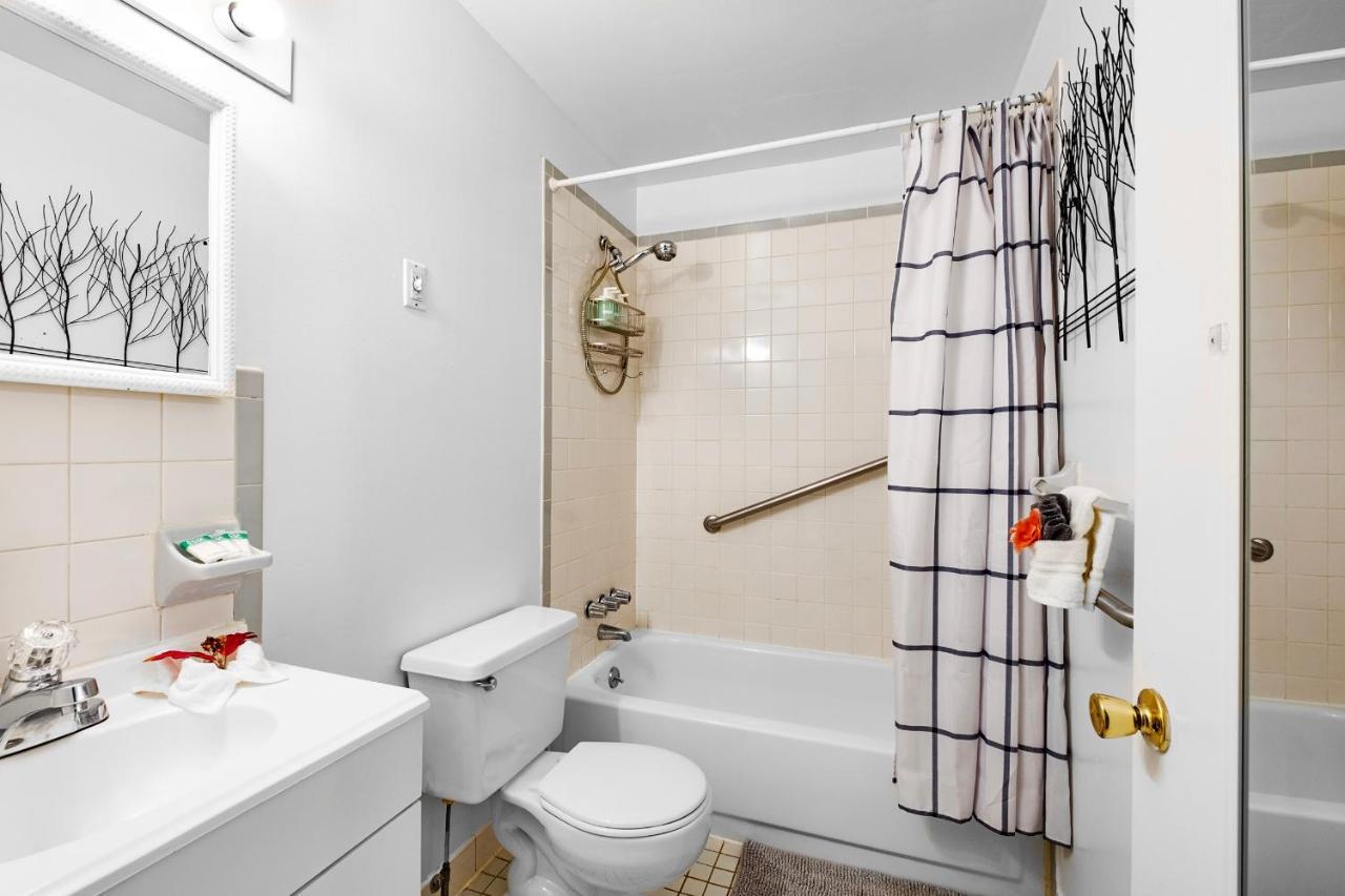 Appartamento Boutique 1Br W Unique Charm Filadelfia Esterno foto